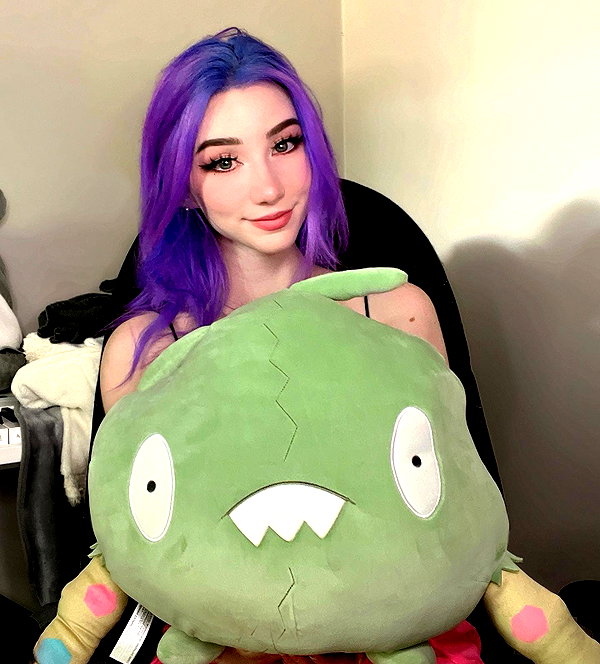 danielle.mercedie instagram image archive image