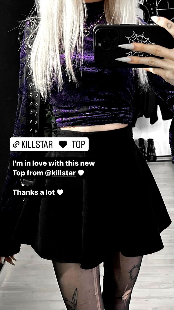 _lia.moon instagram image archive image