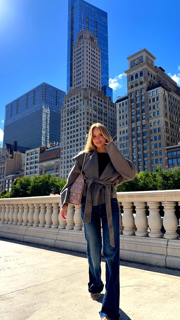 carolinezalog instagram image archive image