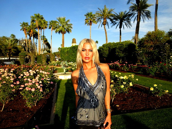 lizrrossi instagram image archive image