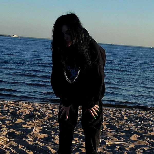 _dead__cherry_ instagram image archive image