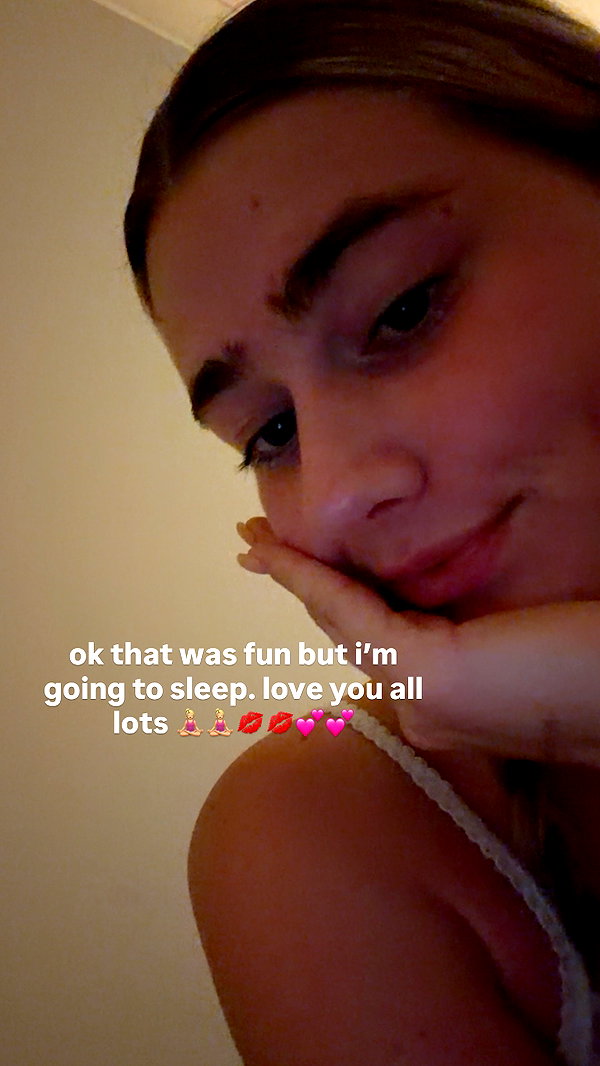 Archived image from @sophadophaa_ on Instagram
