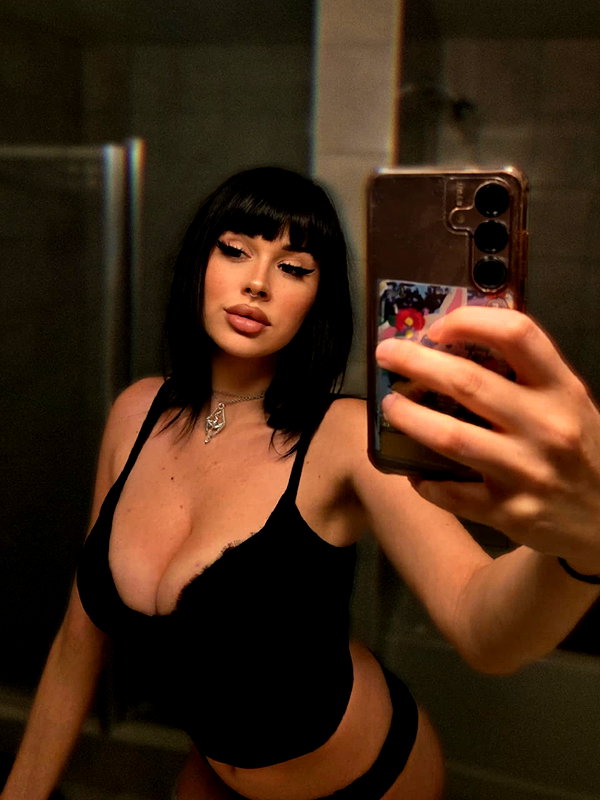 rixiadigivolved instagram image archive image