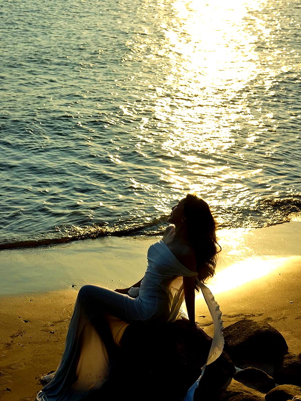 lyhythuedoxinh instagram image archive image