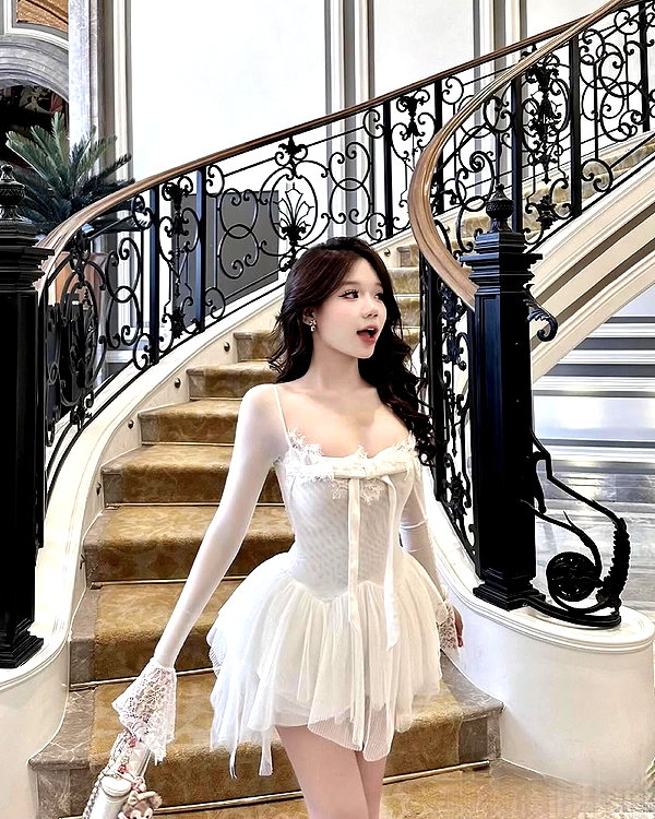 lyhythuedoxinh instagram image archive image