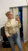 alina_mtsn Altpins Profile Picture