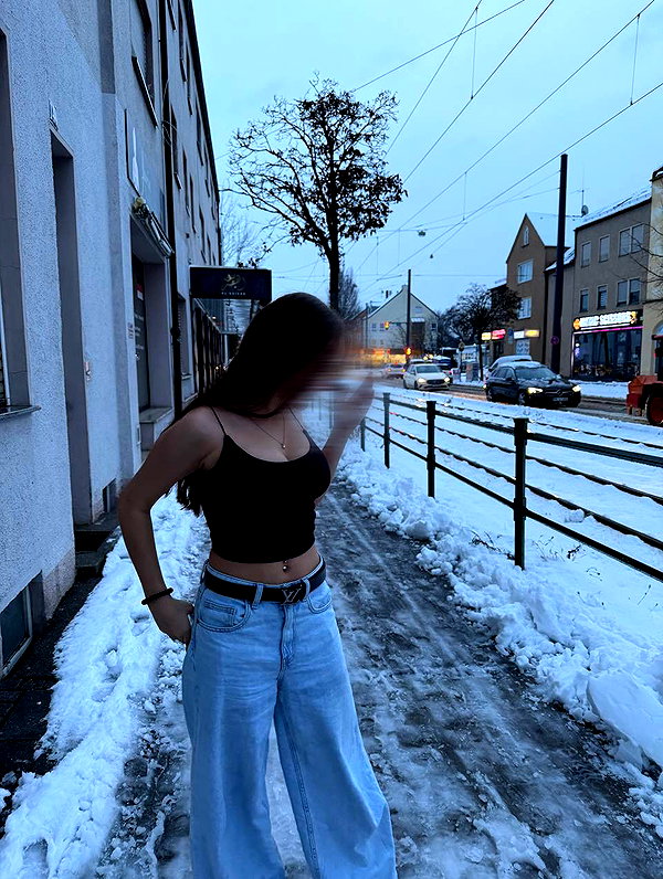 elviksi_07 instagram image archive image