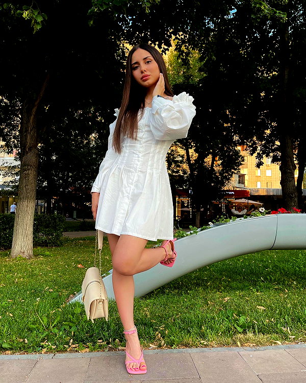 alishevs instagram image archive image