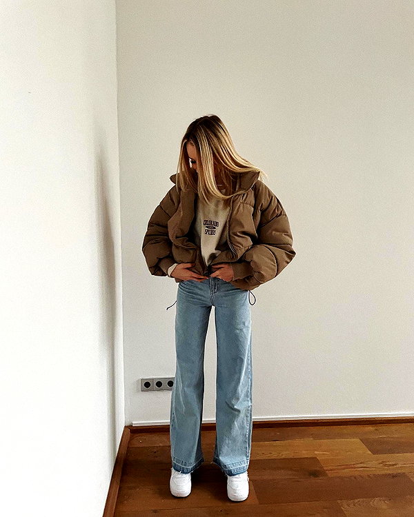 lilih instagram image archive image