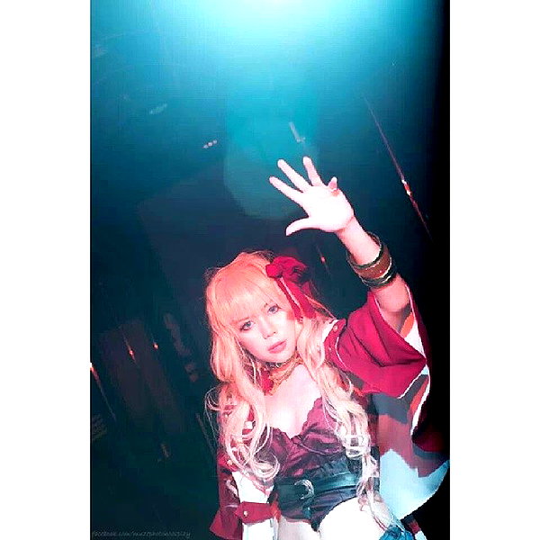 muze instagram image archive image