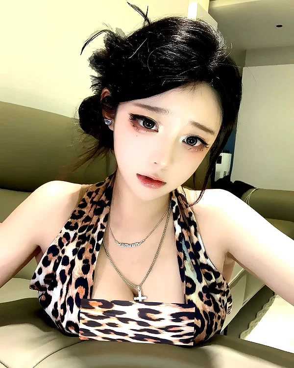 yingyinng_ instagram image archive image