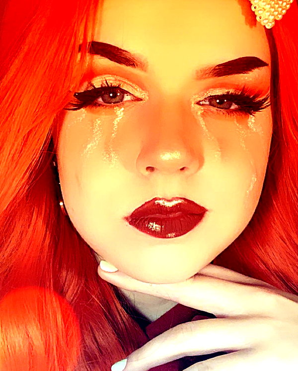 yeahimcaroline instagram image archive image