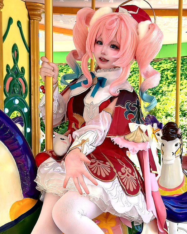 _mewcos instagram image archive image