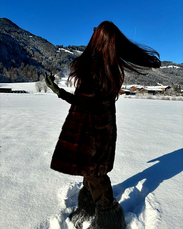 ninastodden instagram image archive image