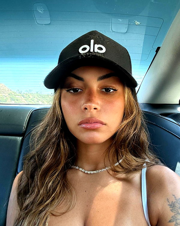 gabimfmoura instagram image archive image