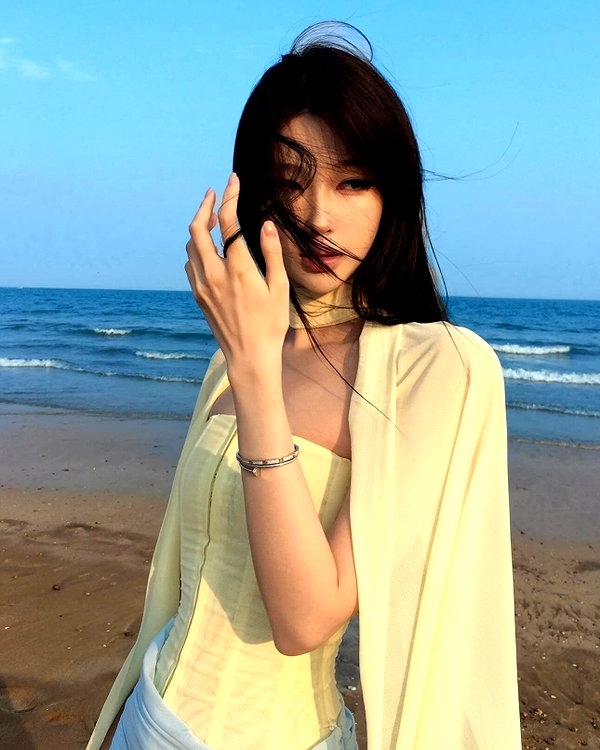 fair_mua instagram image archive image