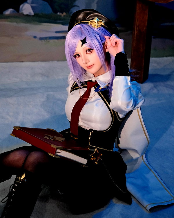 miee_cos instagram image archive image