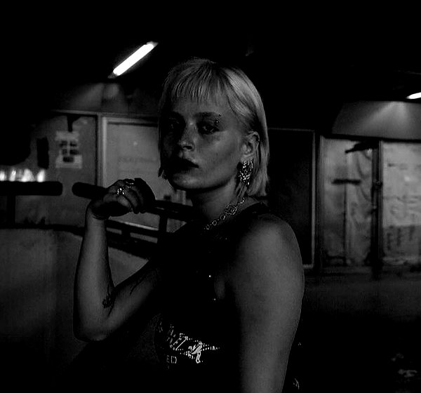 roni_roth instagram image archive image