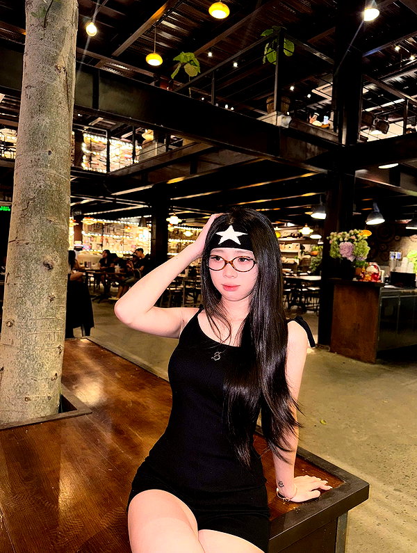 lyhythuedoxinh instagram image archive image