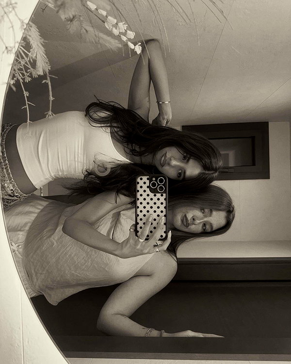 ainaratorneg instagram image archive image