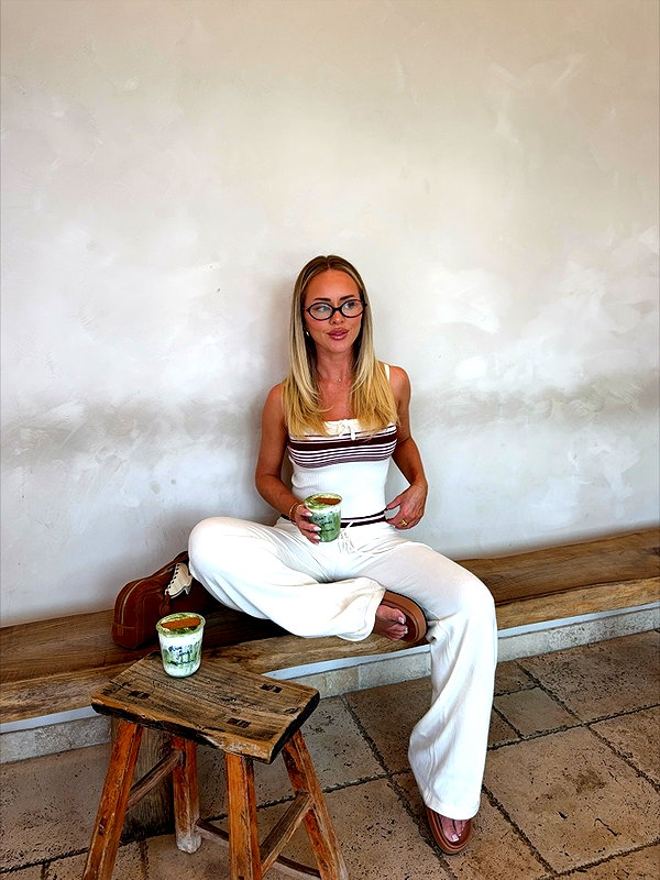 allieauton instagram image archive image