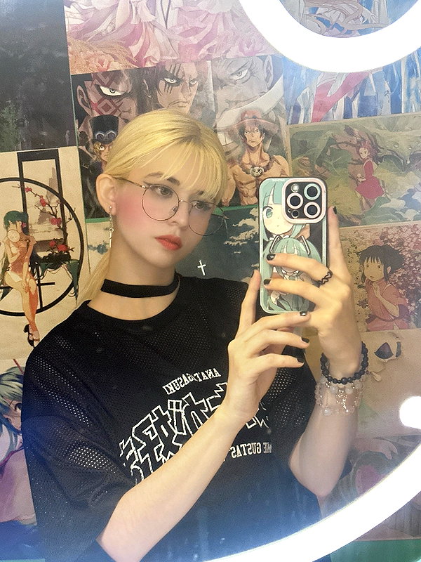 luly1980s instagram image archive image