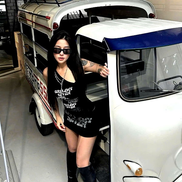 lyhythuedoxinh instagram image archive image