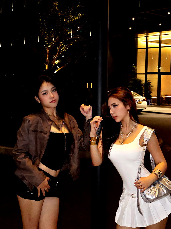 lyhythuedoxinh instagram image archive image