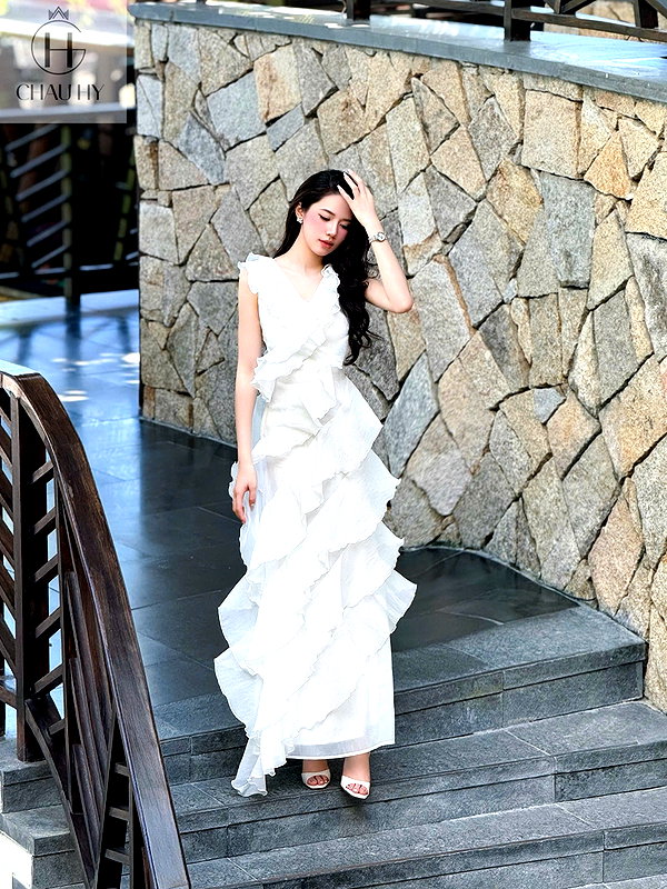 lyhythuedoxinh instagram image archive image