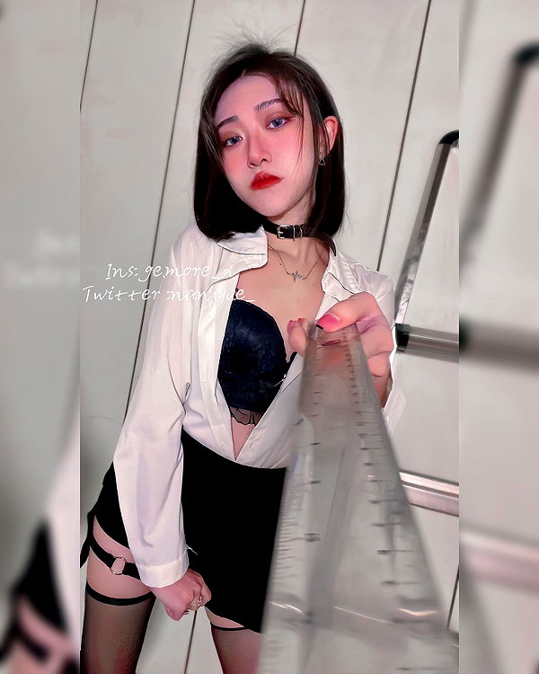 ge.more_x instagram image archive image