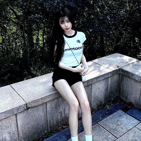 ynnu1sa instagram image archive image