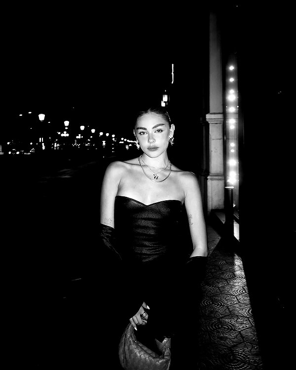 maya.keyy instagram image archive image