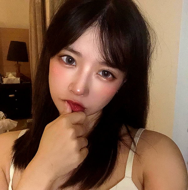 erokochiba instagram image archive image
