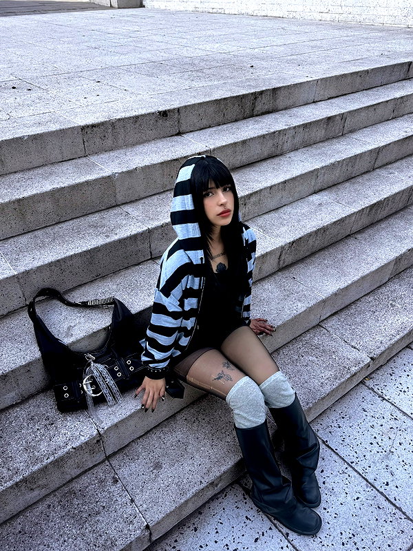 connie.01j instagram image archive image