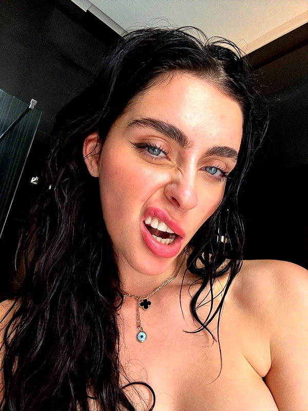 laurenhamden instagram image archive image