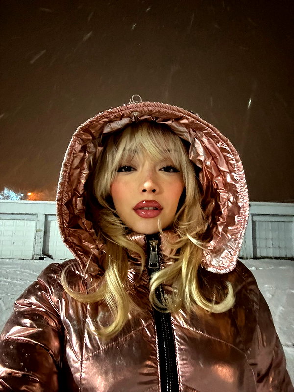 v.qx instagram image archive image