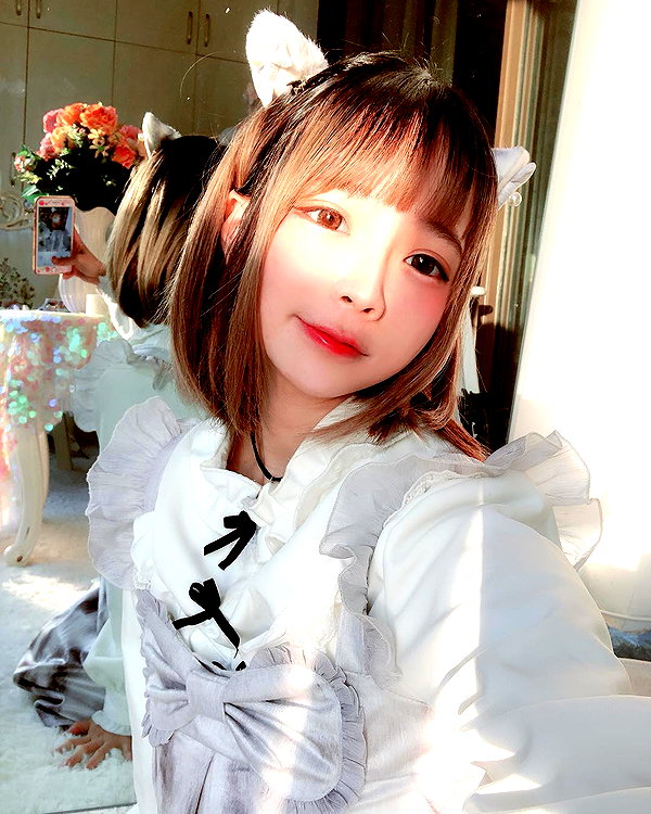 erokochiba instagram image archive image