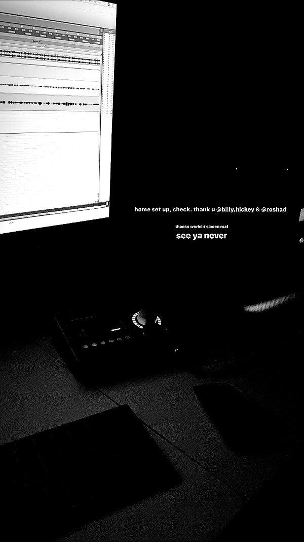 arianagrande instagram image archive image