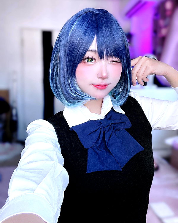 purinn_cos instagram image archive image