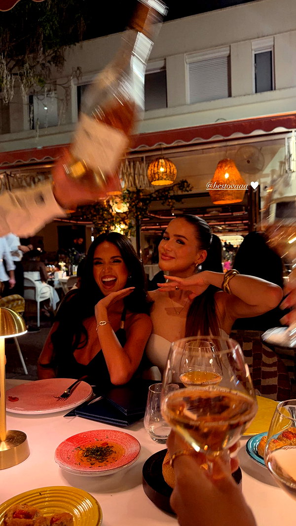 zoeliss instagram image archive image