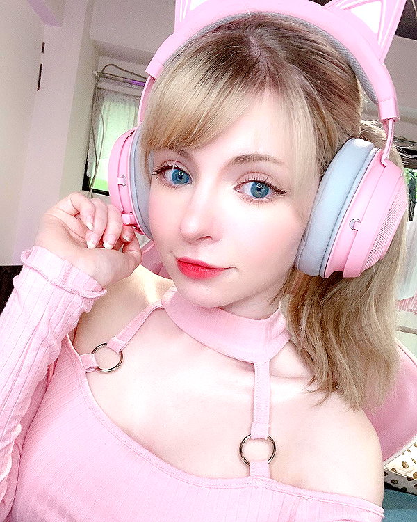 peachmilky_ instagram image archive image