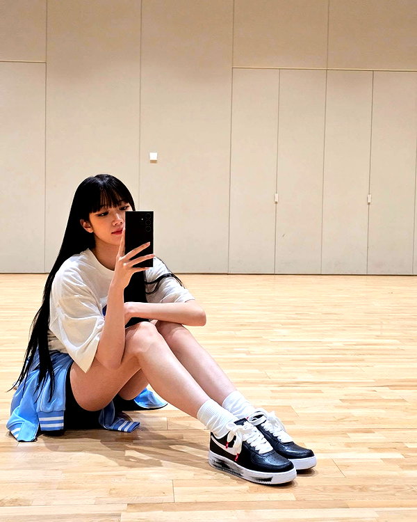 zuhazana instagram image archive image