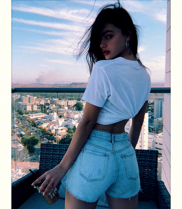 yaelshelbia instagram image archive image