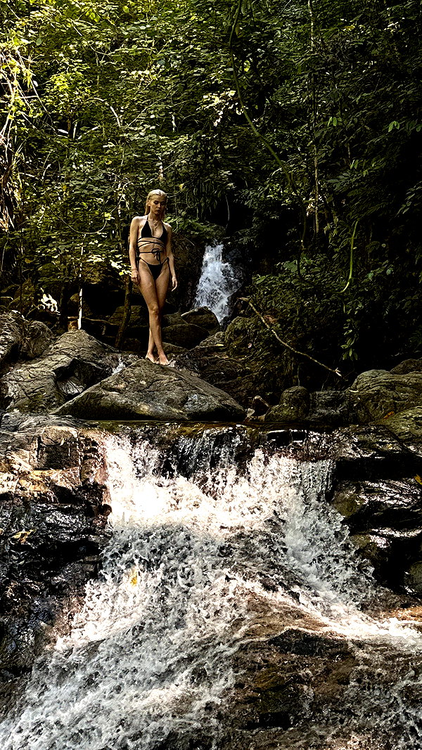 girlcalledluca archive image