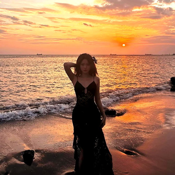 lyhythuedoxinh instagram image archive image