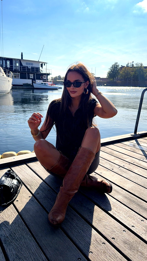 emmaaurora instagram image archive image