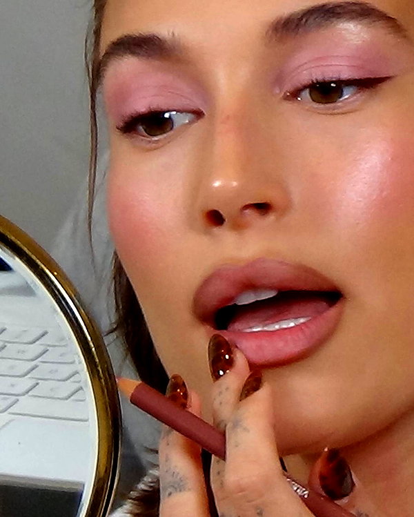 haileybieber instagram image archive image