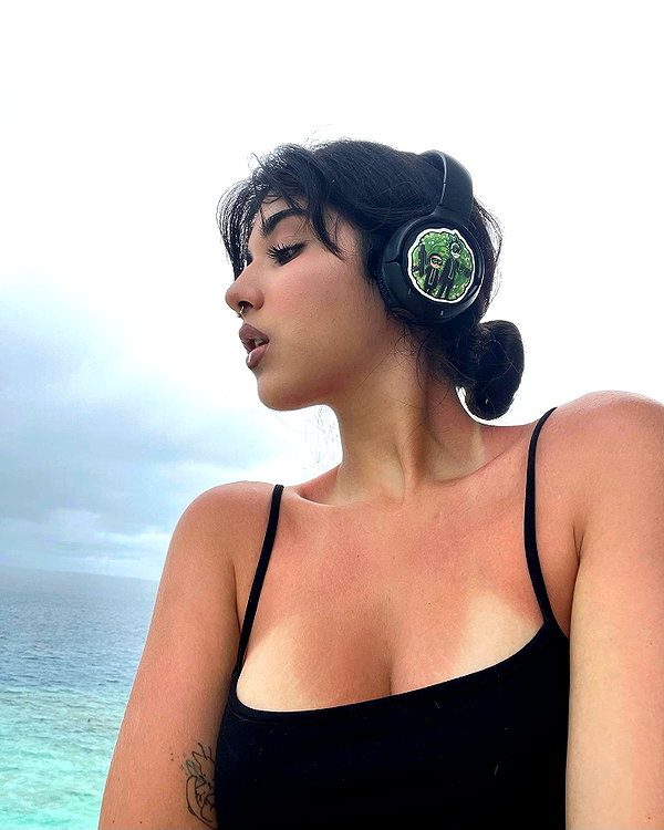 owlydiaa instagram image archive image