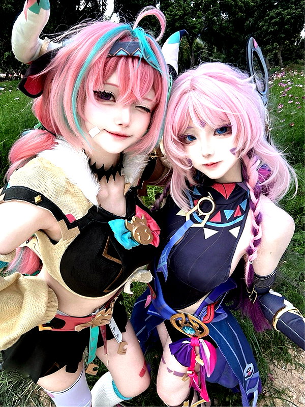 gallery_cosplayer instagram image archive image