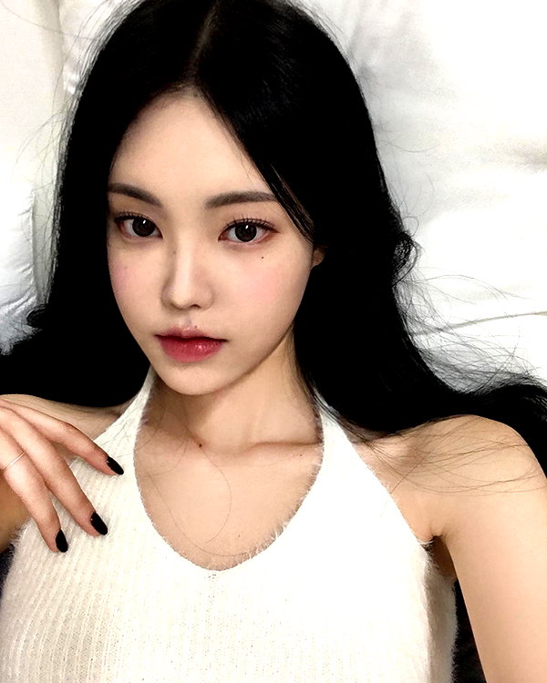 daxbin instagram image archive image